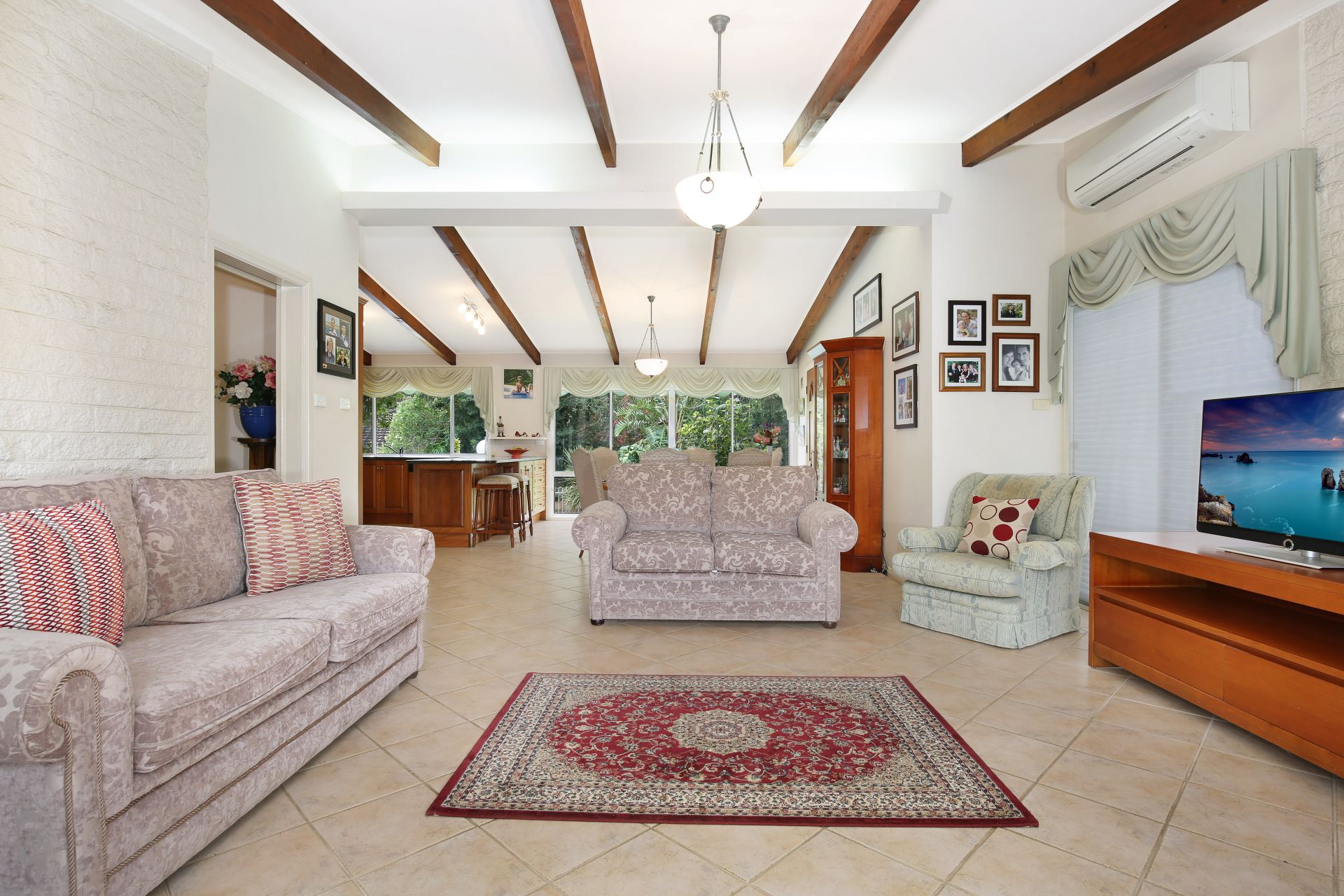 34 Outlook Drive, Figtree Jackson Residential