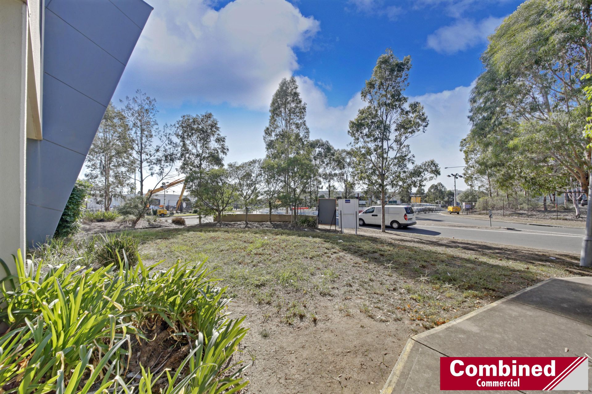 18/151 Hartley Road, SMEATON GRANGE Combined Commercial