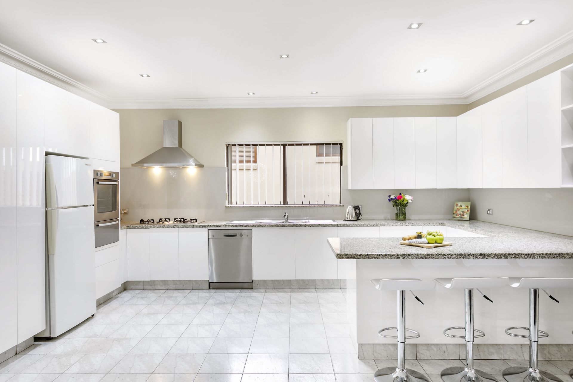 Sold property Sold Price for 16 Mooney Avenue Earlwood NSW 2206