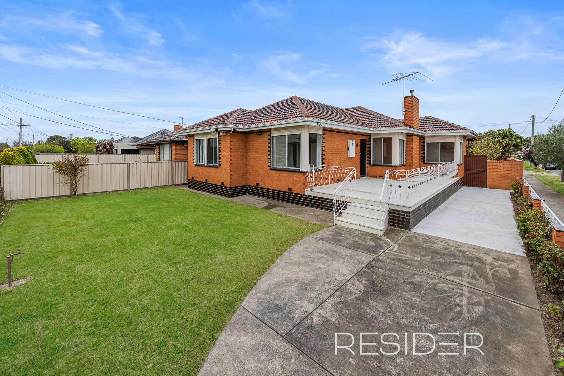 1 Waratah Street, Thomastown Resider Real Estate
