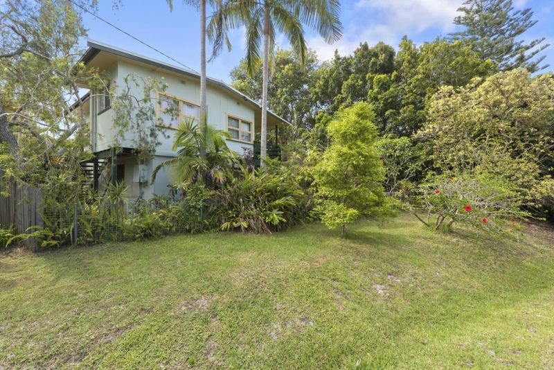 Real Estate For Sale 41 Arrawarra Beach Road Arrawarra , NSW
