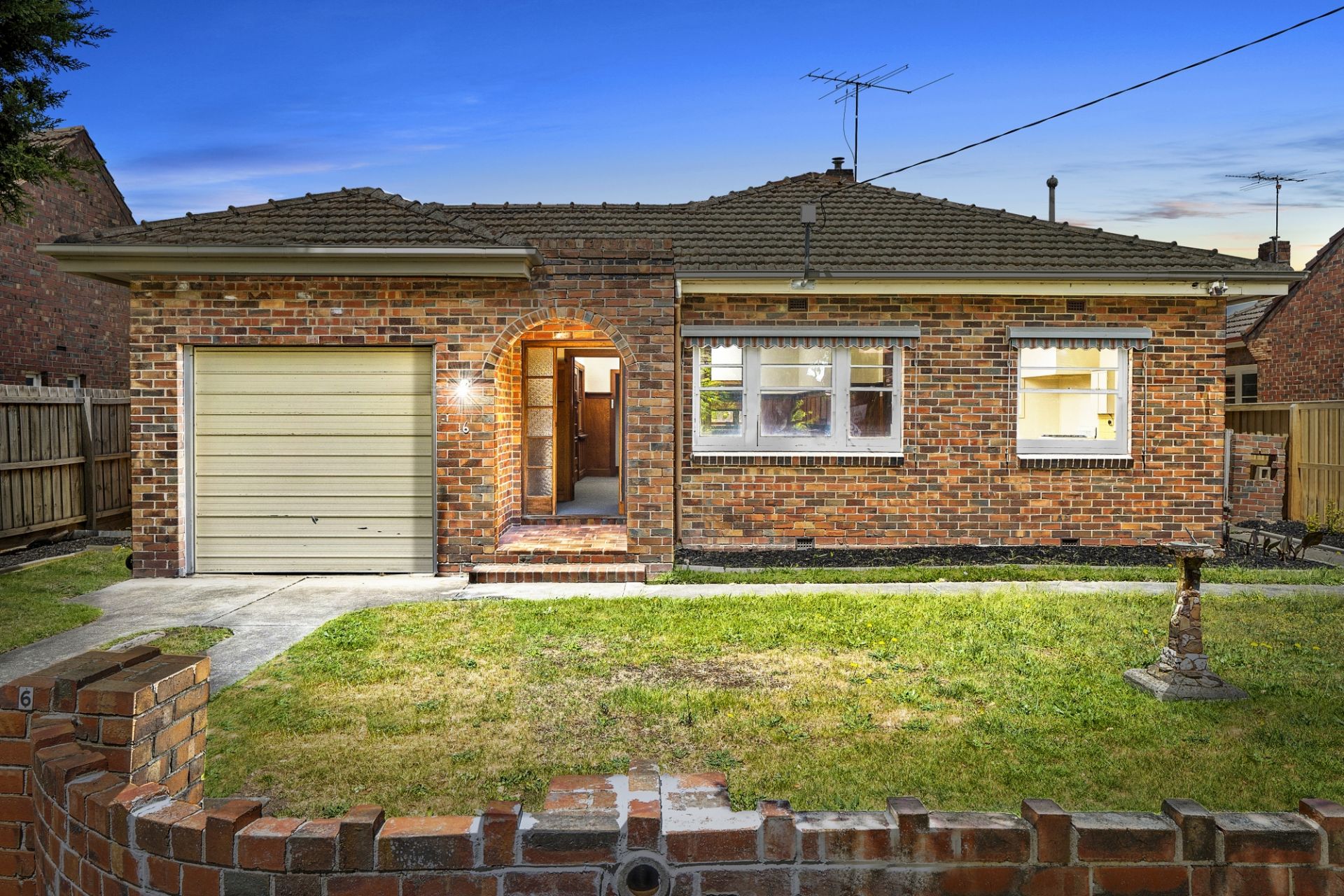 6 Vincent Avenue, Geelong Maxwell Collins Real Estate