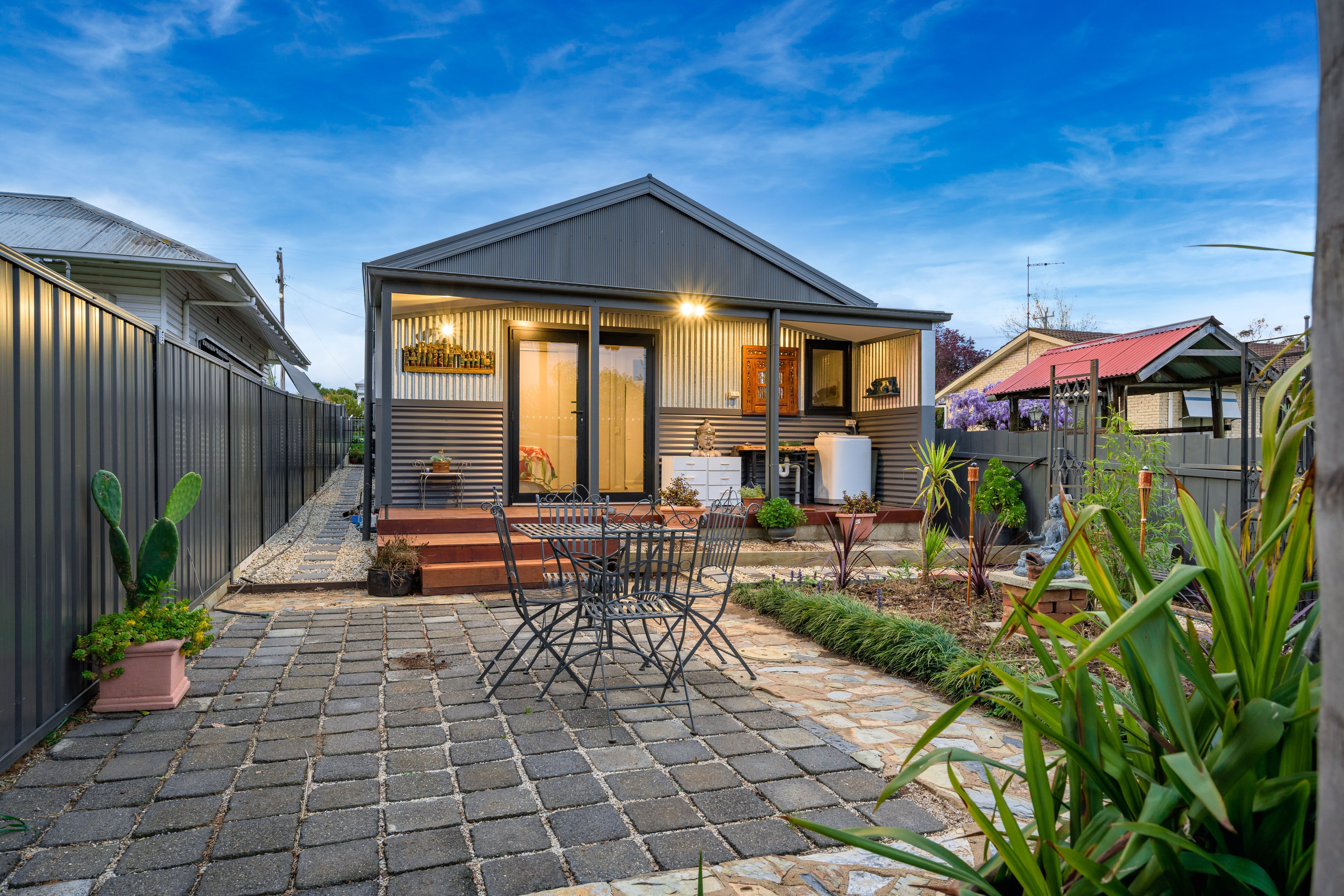 Real Estate For Sale 11 Birdwood Street Corowa , NSW