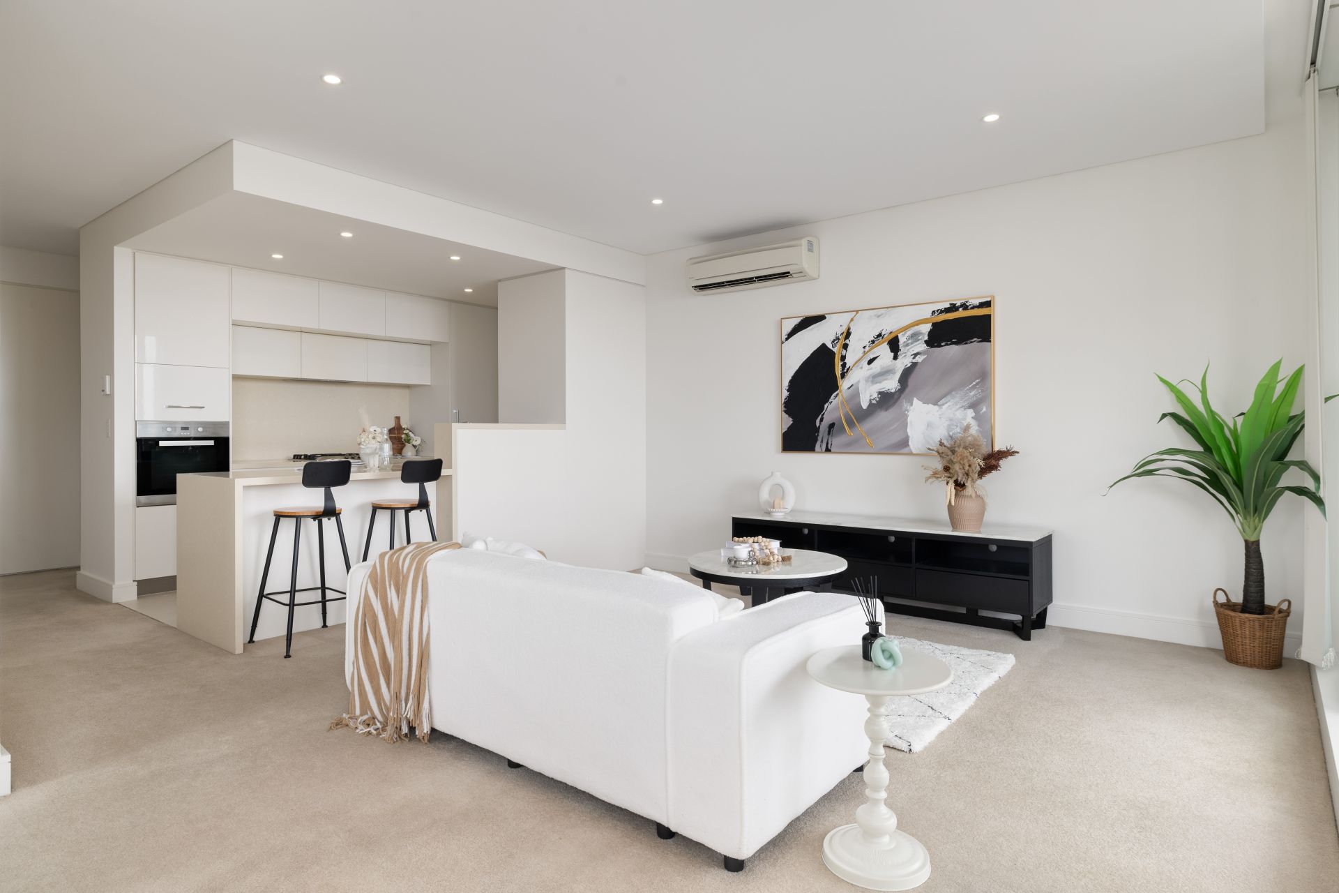 Real Estate For Sale 502/18 Woodlands Avenue Breakfast Point , NSW