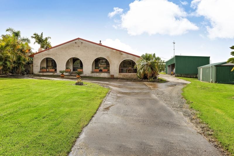 Real Estate For Sale 300 Bruce Crescent Wallarah , NSW