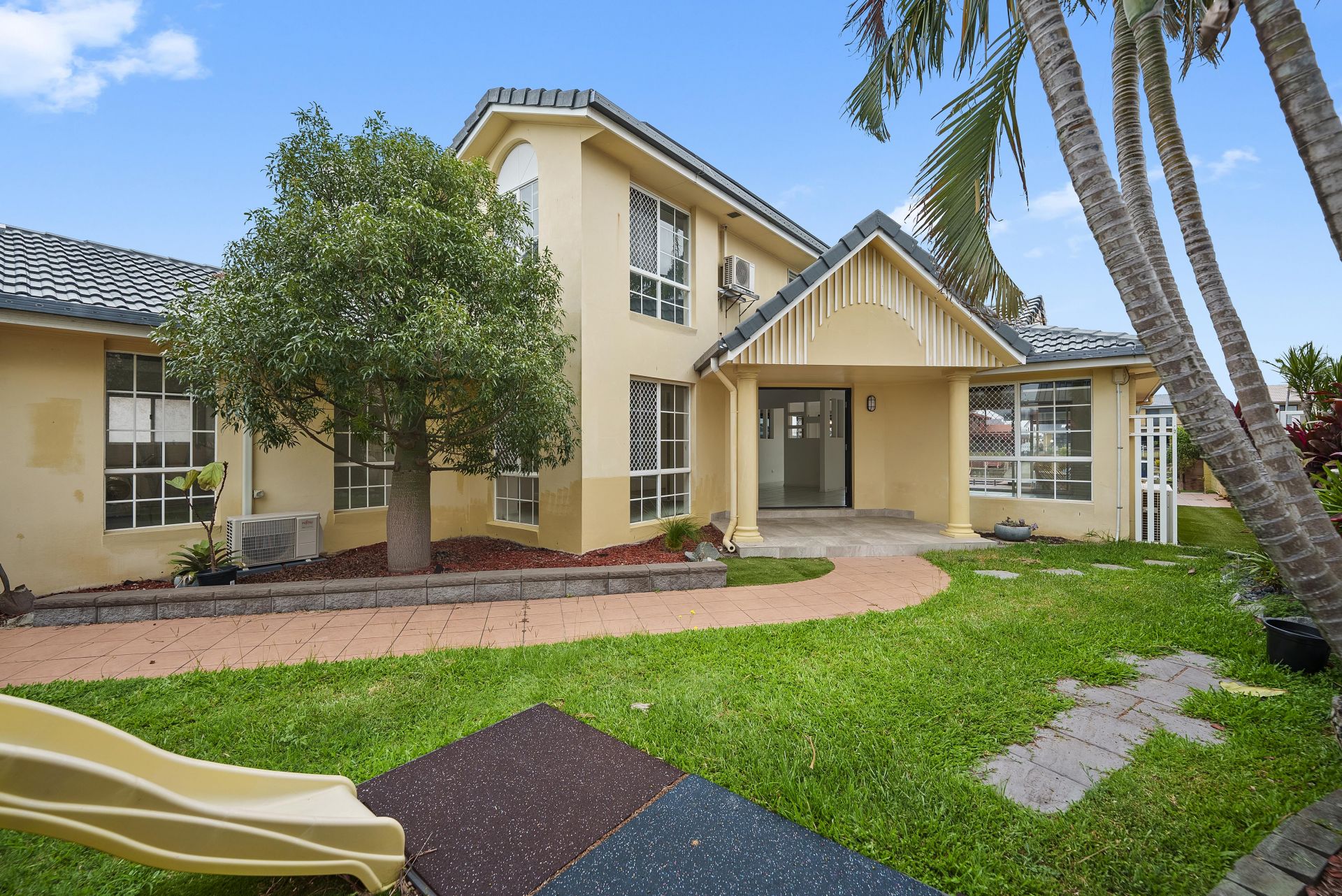 52 Oxley Drive, Paradise Point Amir Prestige Group