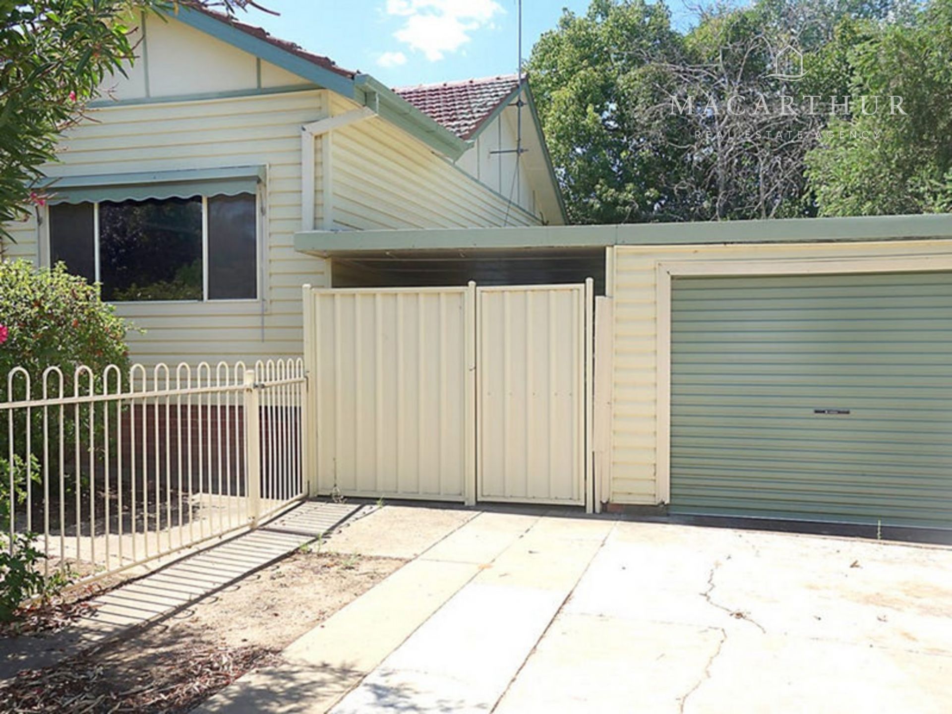 13 Paull Street, WAGGA WAGGA Macarthur Real Estate Agency