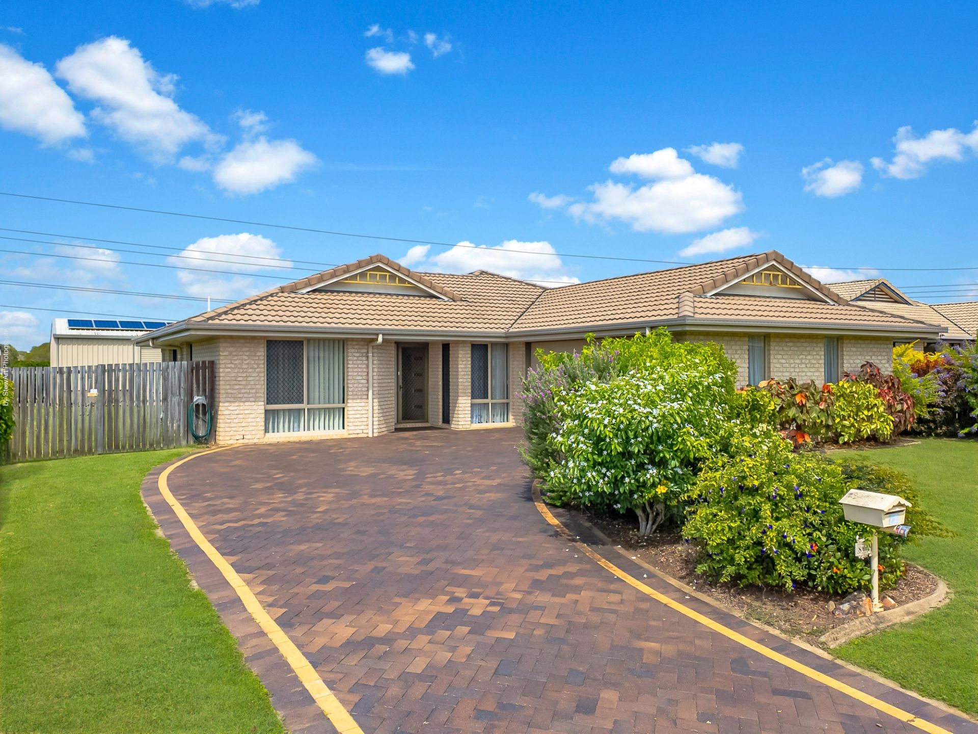 8 Glengarry Court, KAWUNGAN Mitchells Realty