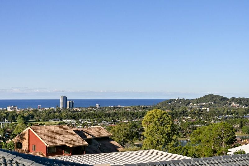 Real Estate For Sale 62 Doubleview Drive Elanora , QLD