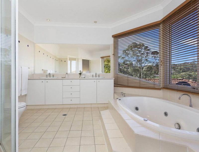 28 Carnarvon Drive, Frenchs Forest Skyline Real Estate