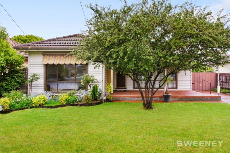 1/26 Bracken Grove, ALTONA Sweeney Estate Agents
