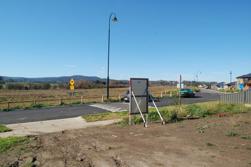 Real Estate For Sale 88 Tambo Circuit Whittlesea , VIC