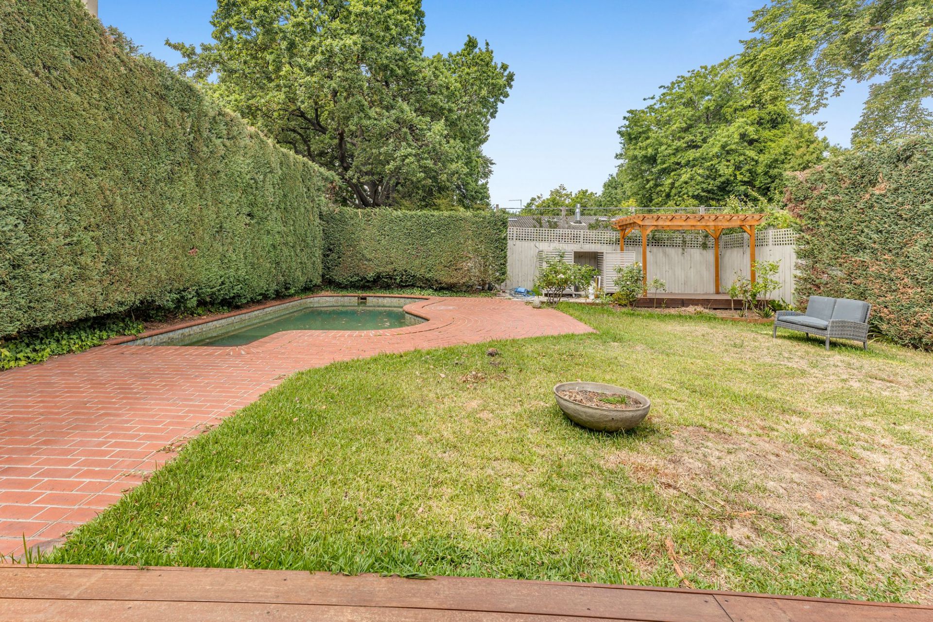 Kay & Burton 9 Mayfield Avenue, Malvern