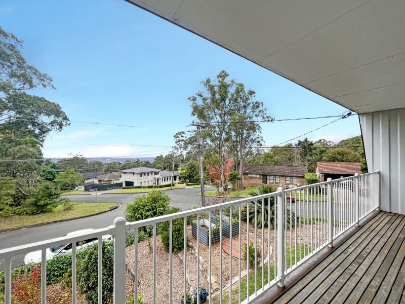 2 Outlook Avenue, Mount Riverview Chapman Real Estate