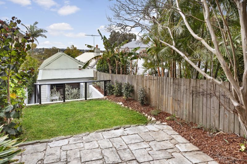 Real Estate For Sale 219 Sydney Road Fairlight , NSW