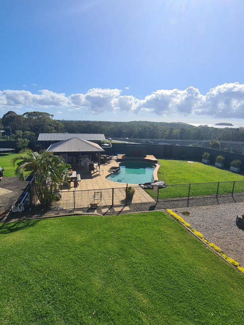 Real Estate For Lease 1 Emerald Heights Drive Emerald Beach , NSW
