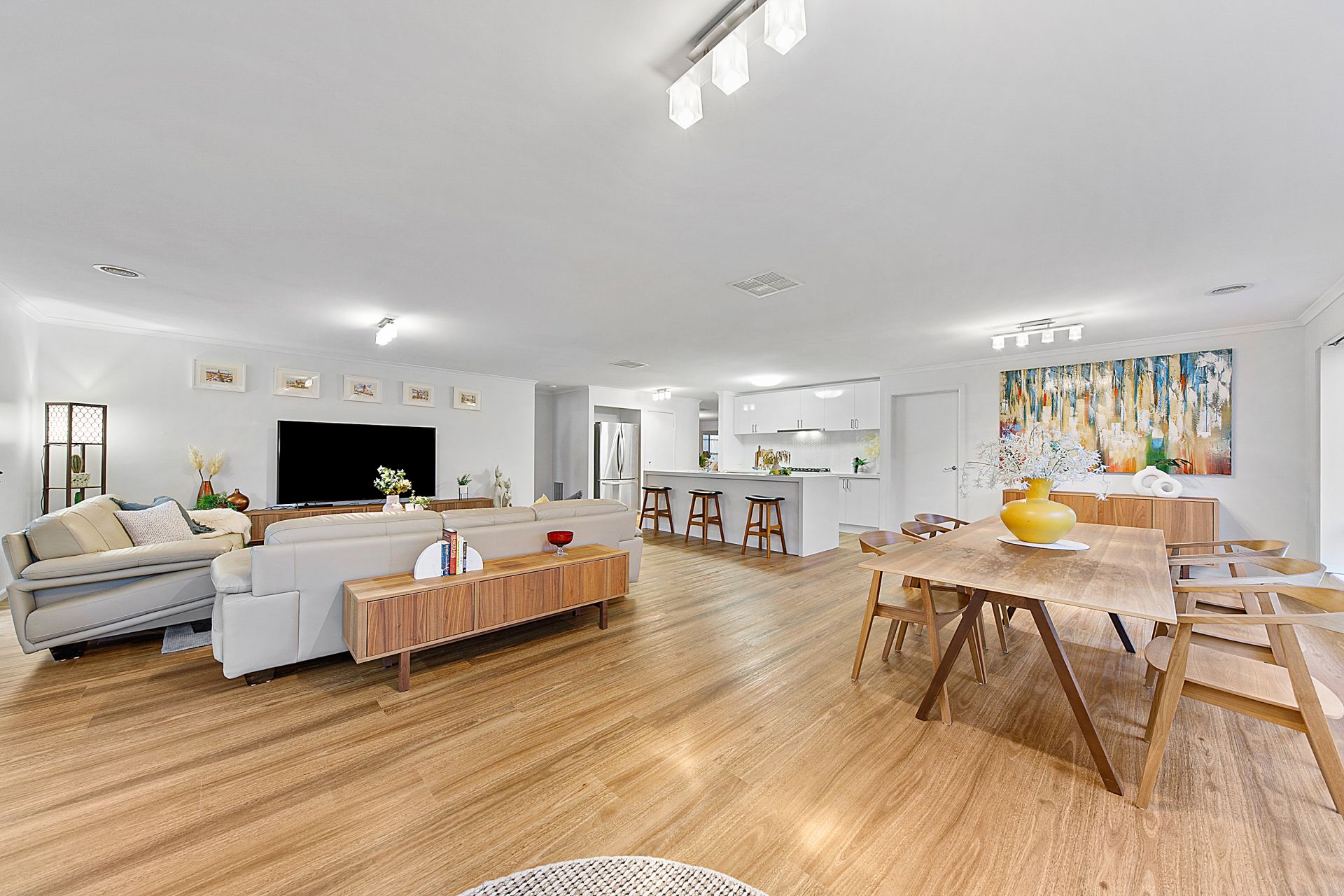 24 Canberra Avenue, Berwick OBrien Real Estate