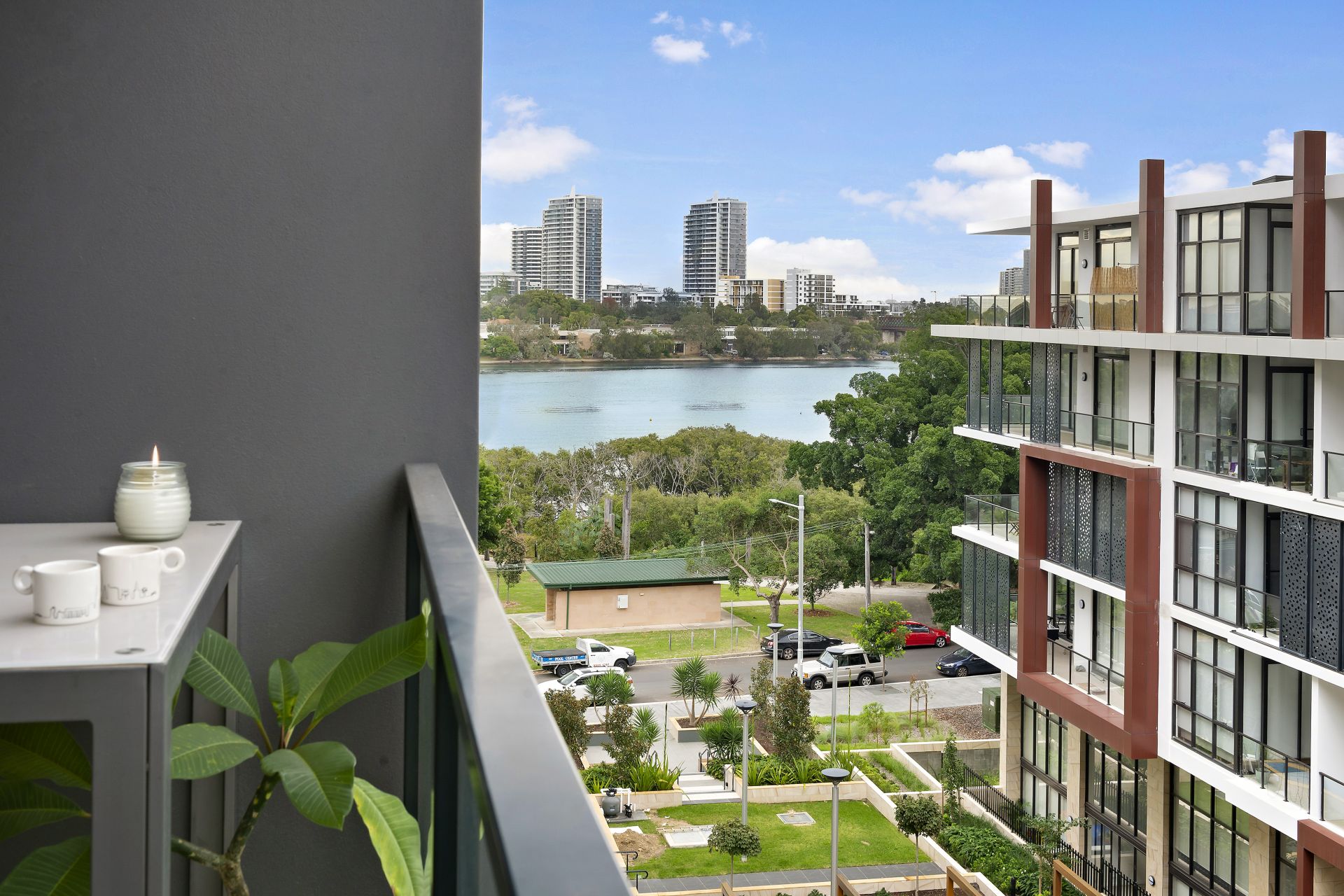 Real Estate For Sale B709/41 Belmore Street Meadowbank , NSW