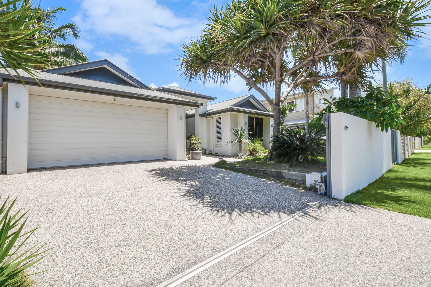 Real Estate For Sale 9 Broadwater Avenue Maroochydore , QLD