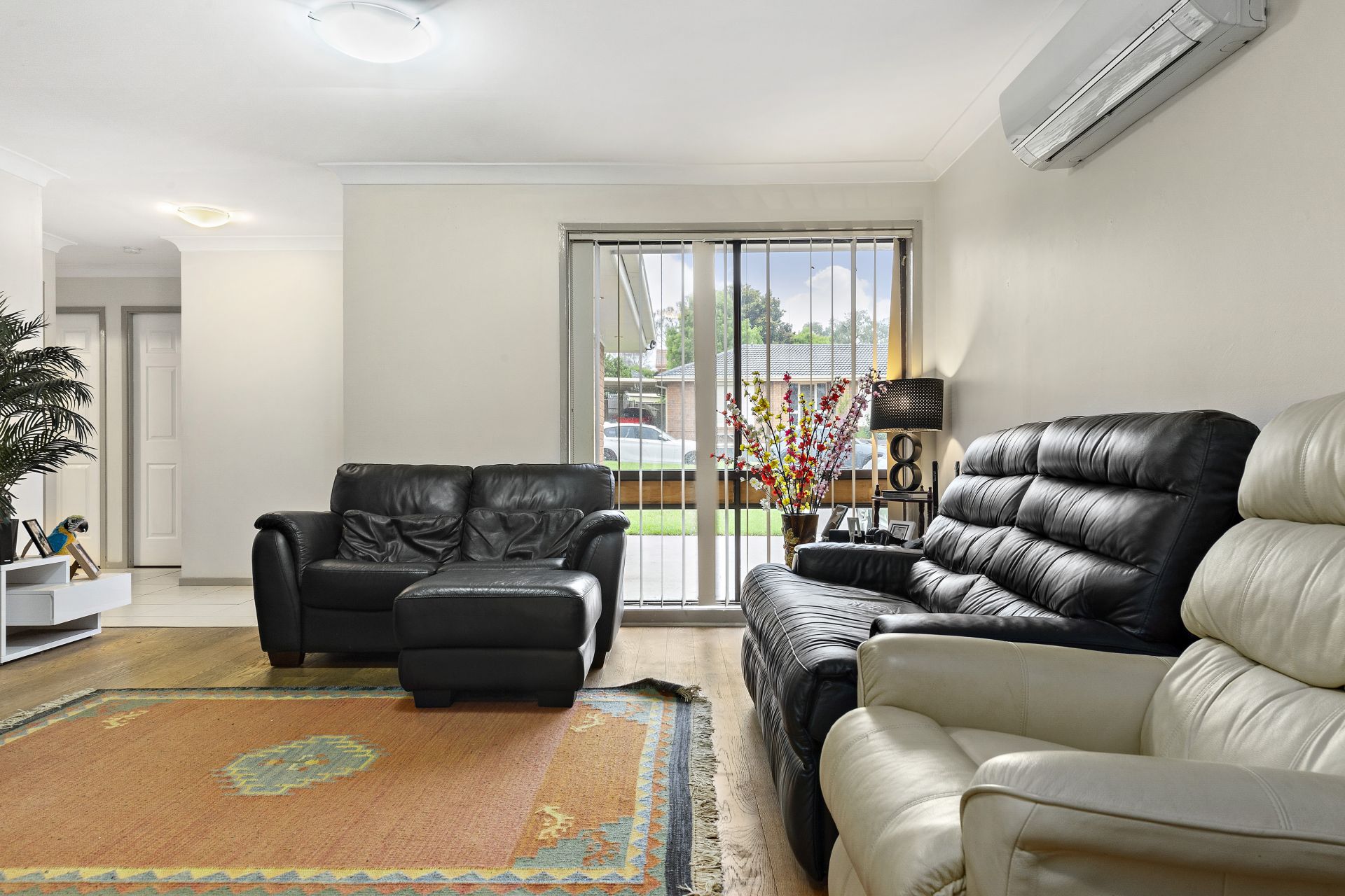 Real Estate For Sale 10 Glenshee Place St Andrews , NSW