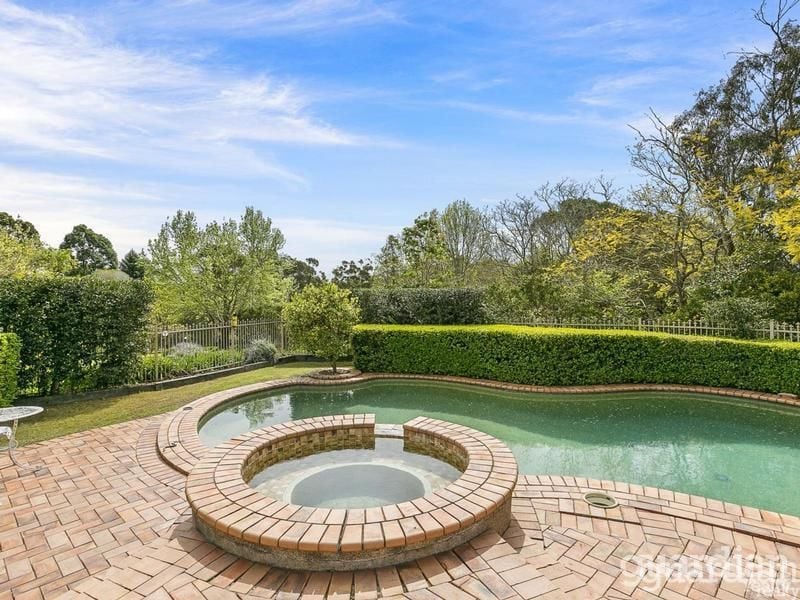 12 Marieba Road, Kenthurst Guardian Realty