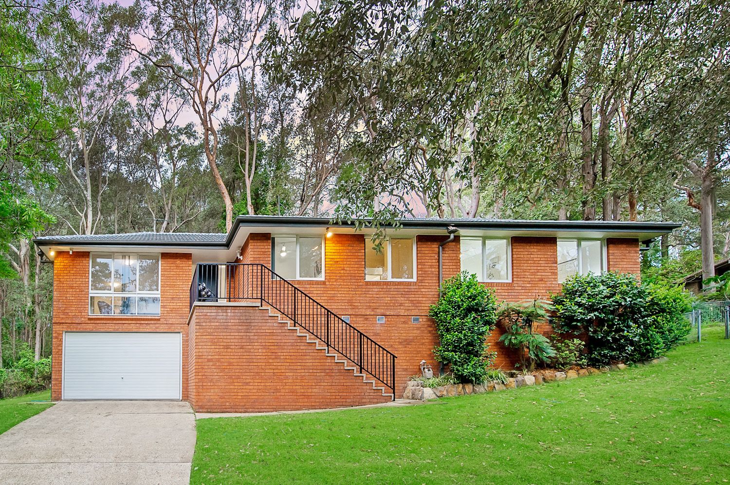 Real Estate For Sale 84 Mount Pleasant Avenue Wahroonga , NSW