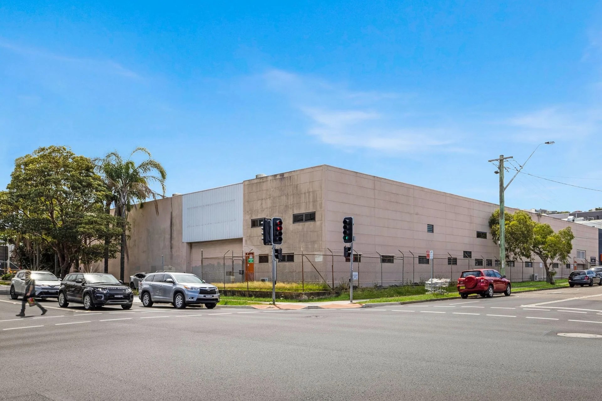 Real Estate For Commercial Lease 2 Cross Street Brookvale , NSW