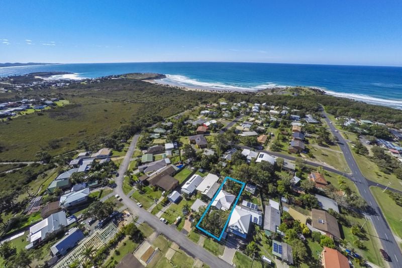 Real Estate For Sale 8 Orchid Rd Mullaway , NSW