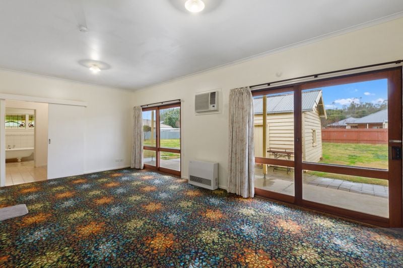 6167 Vermont Street, Barooga Kerr Real Estate