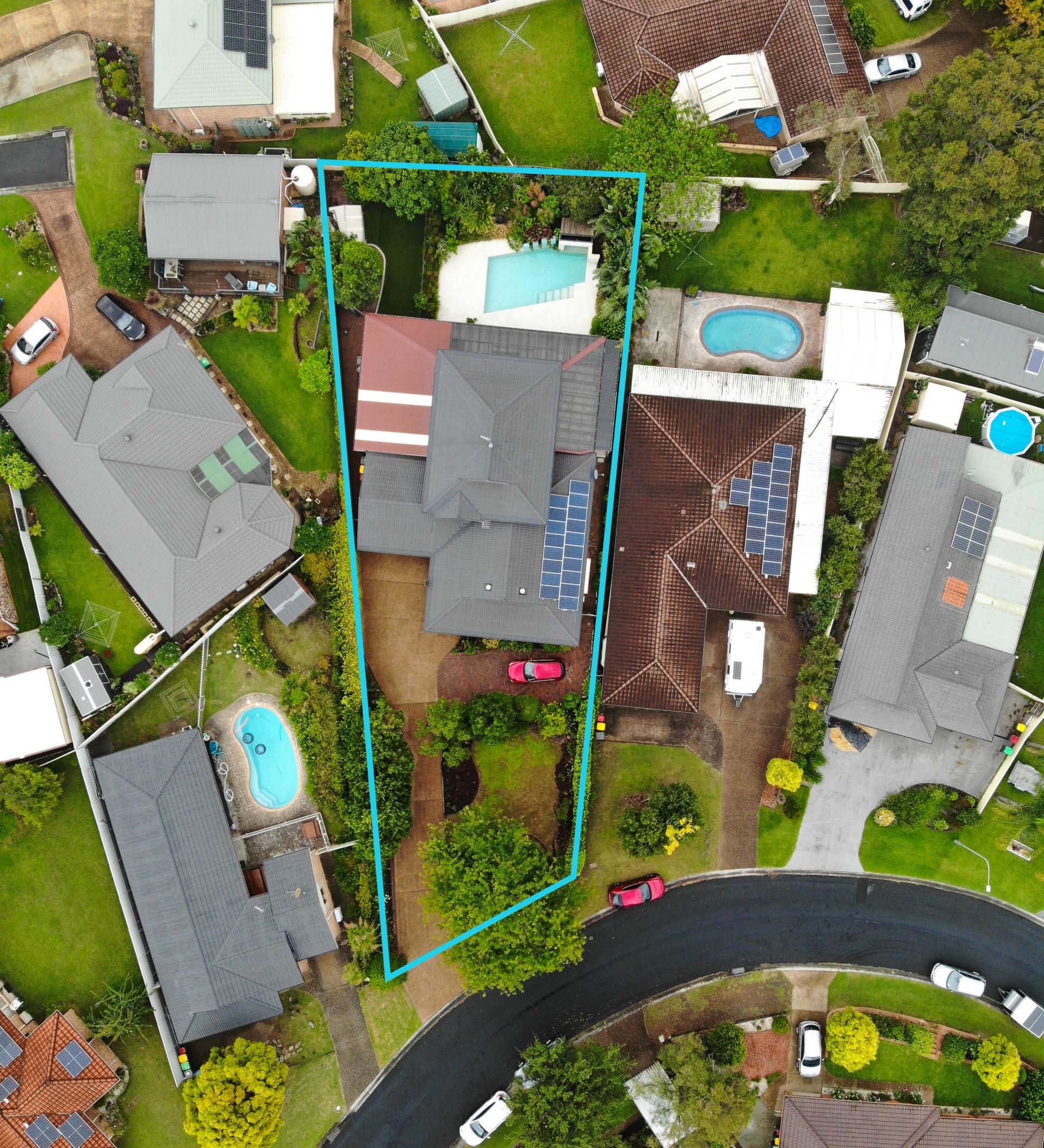 Real Estate For Sale 7 Bovard Court Horsley , NSW