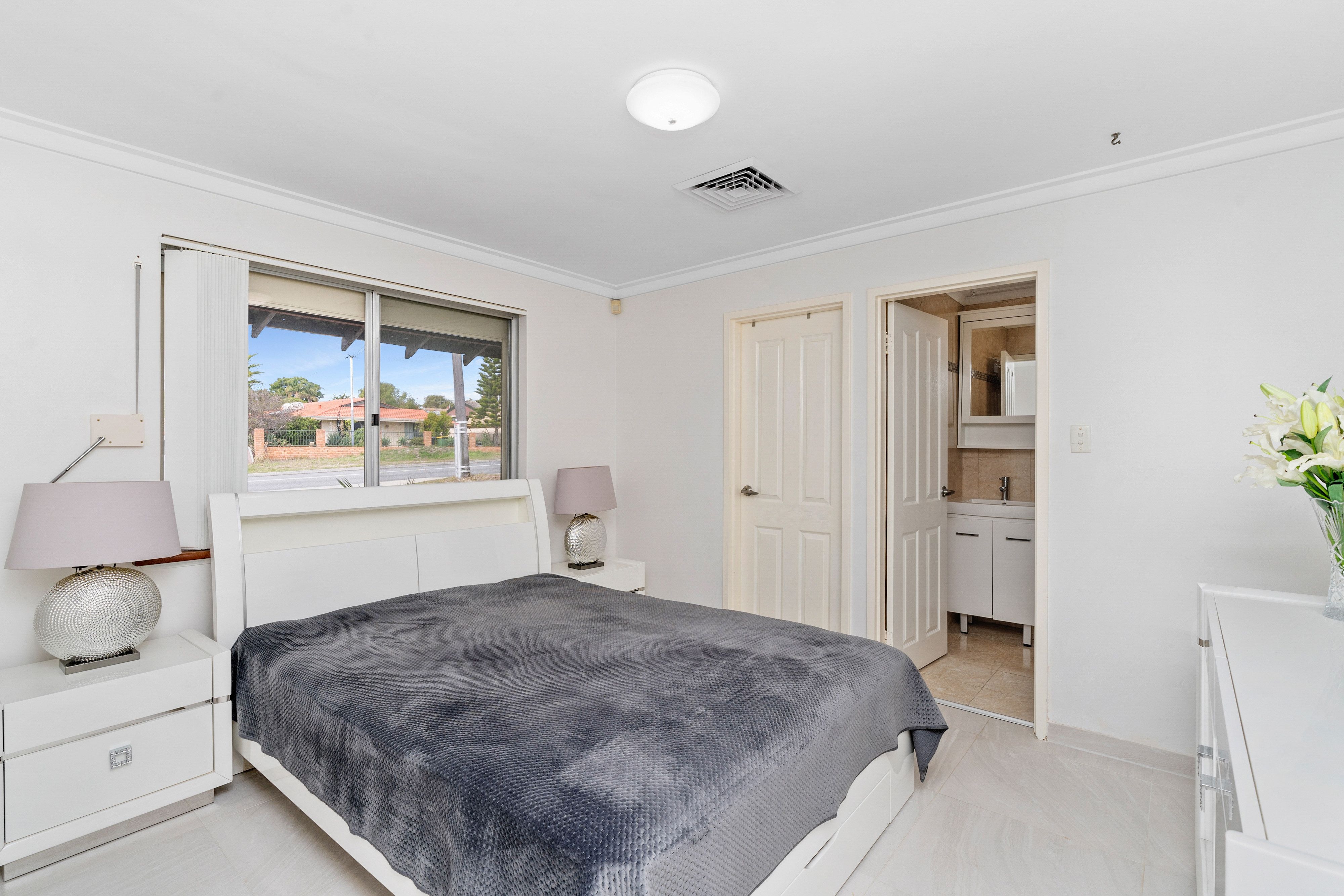 Real Estate For Sale 129 Hume Road Thornlie , WA