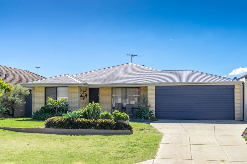 Smile Elite Real Estate For Sale 43 Pimento Circle Port Kennedy , WA