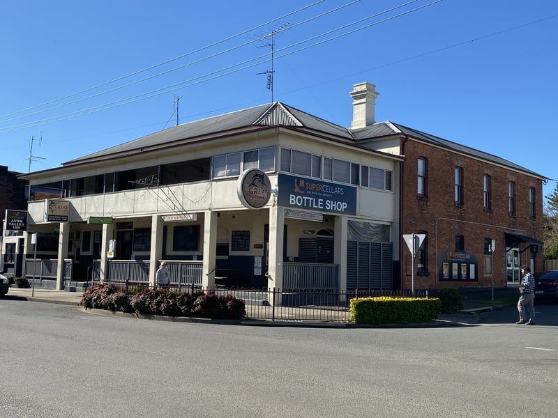 Manenti Quinlan & Associates Sold property Sold Price for 82