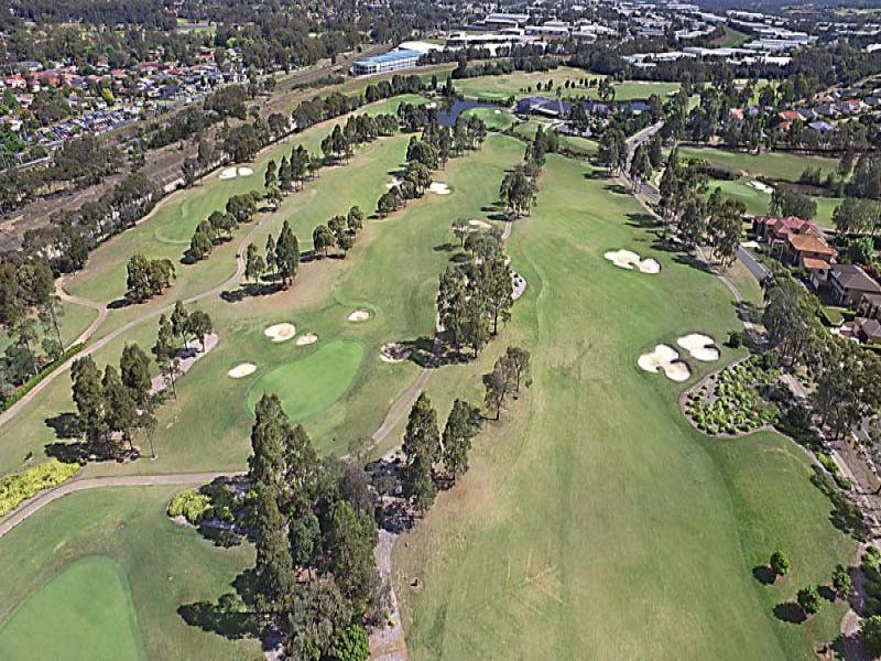 Real Estate For Sale 15 Homestead Circuit Macquarie Links , NSW