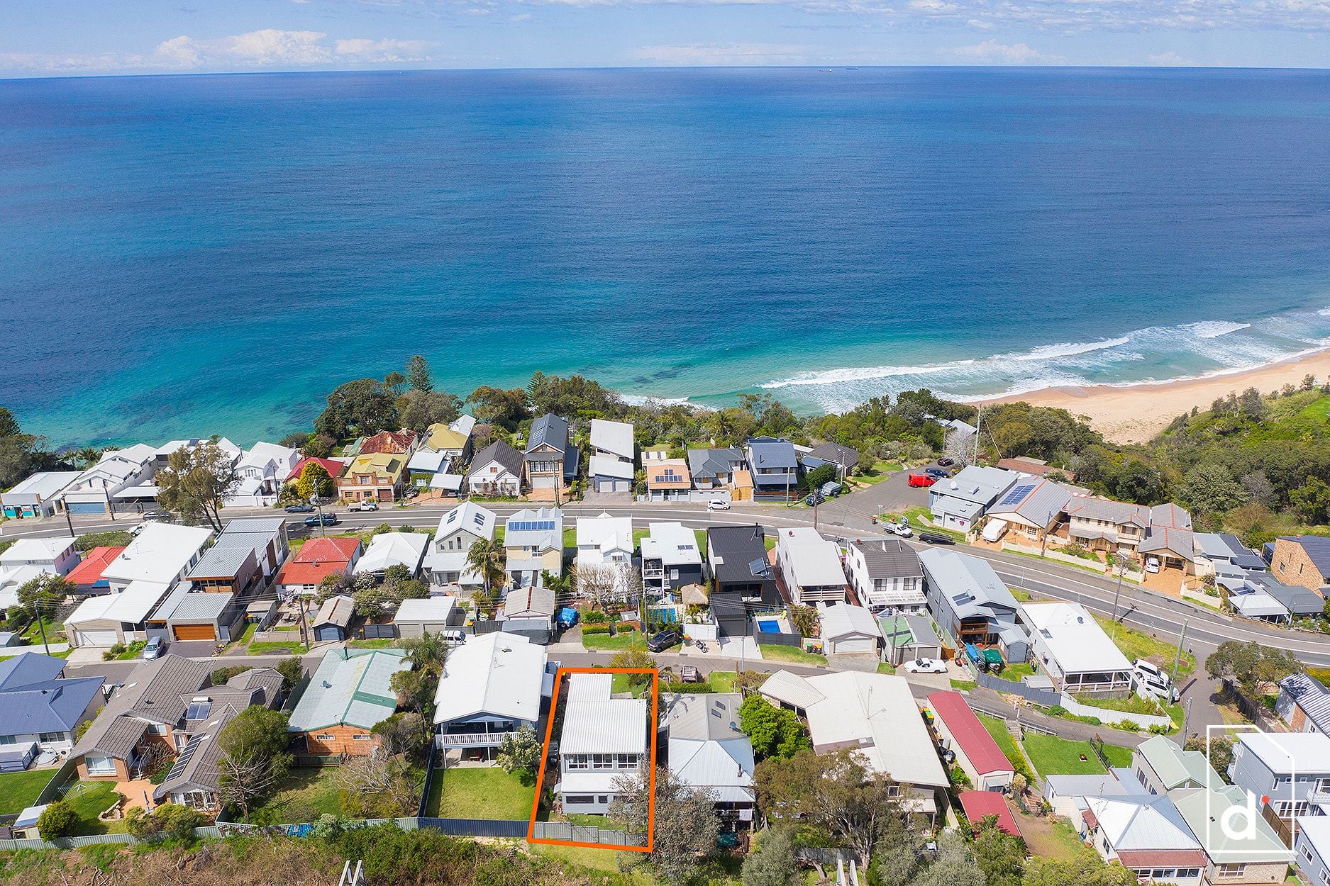 Sold property 1600000 for 12 Railway Terrace Scarborough , NSW 2515