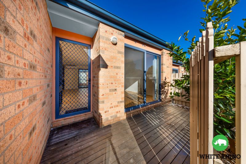 4/11 Yass Road, Queanbeyan White Rhino Property