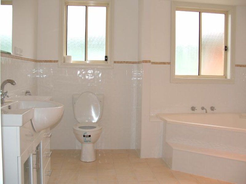 Real Estate For Sale 3 Thurso Place St Andrews , NSW