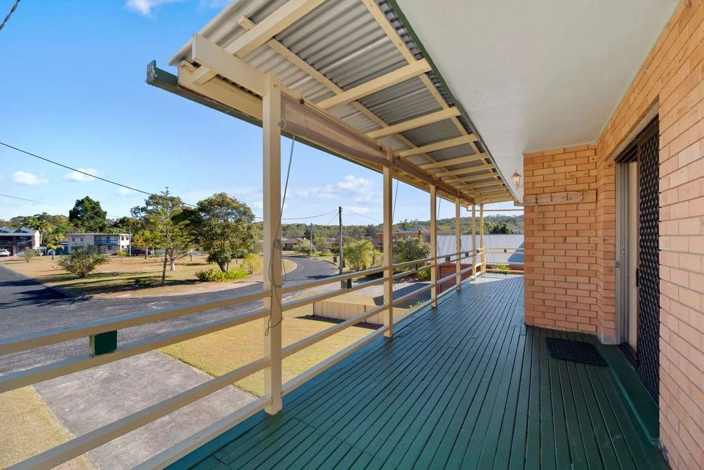 Real Estate For Sale 6 Honeysuckle Place Mylestom , NSW