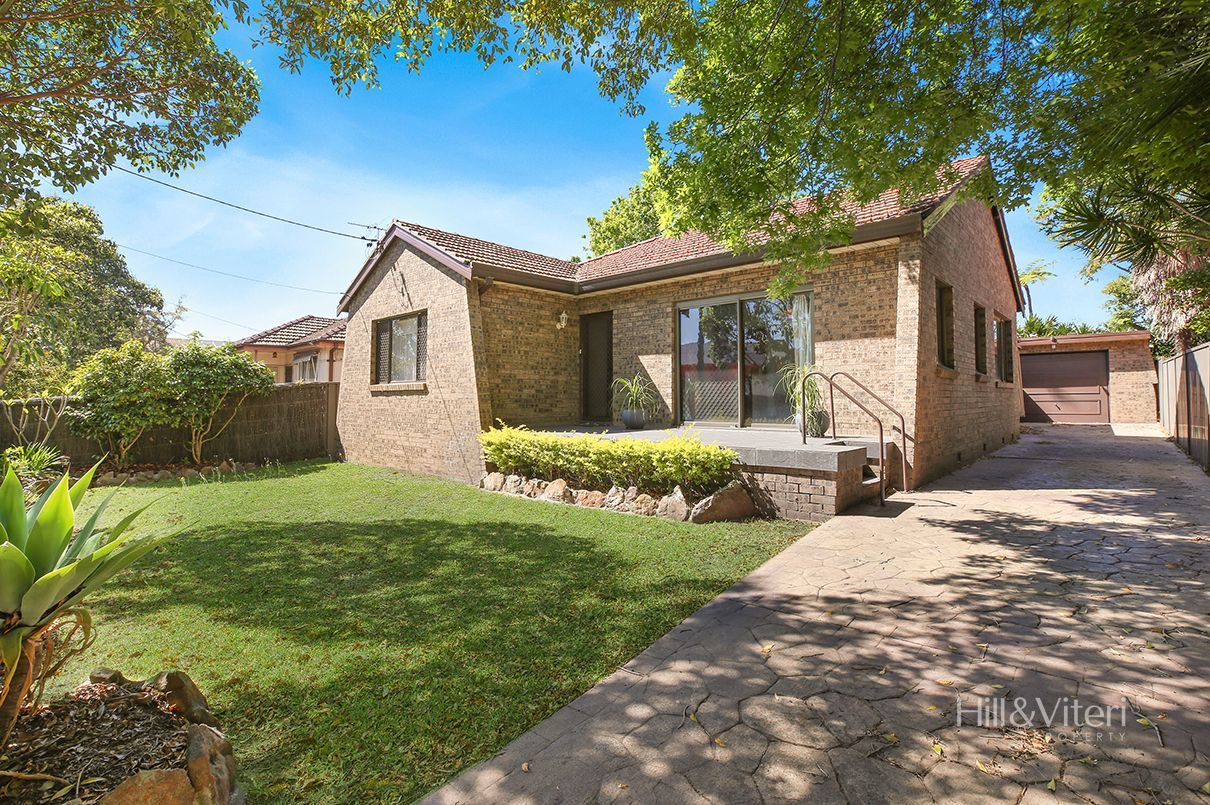 Real Estate For Sale 22 Captain Cook Drive Caringbah , NSW