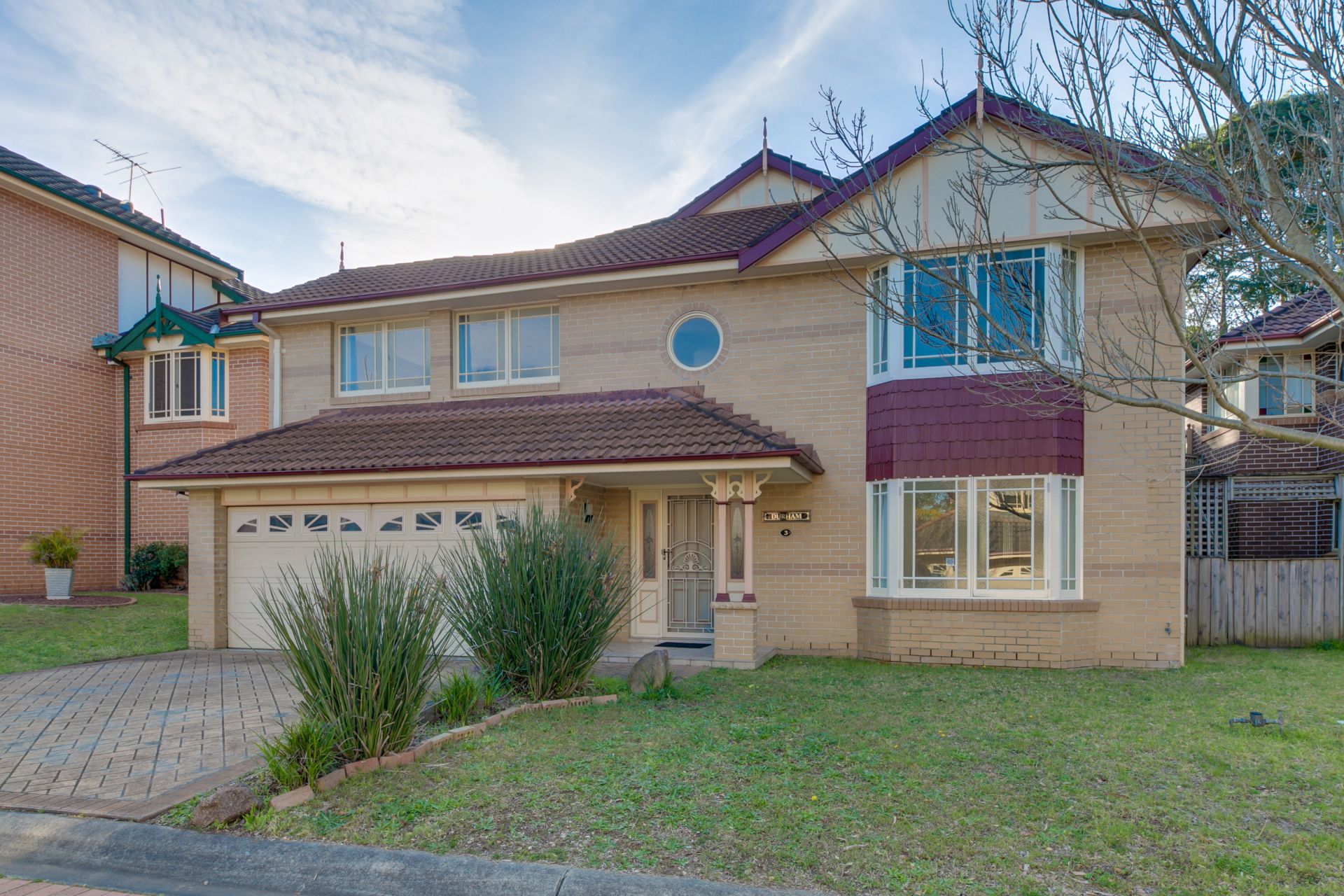 Real Estate For Lease 3 Hampshire CRT Cherrybrook , NSW