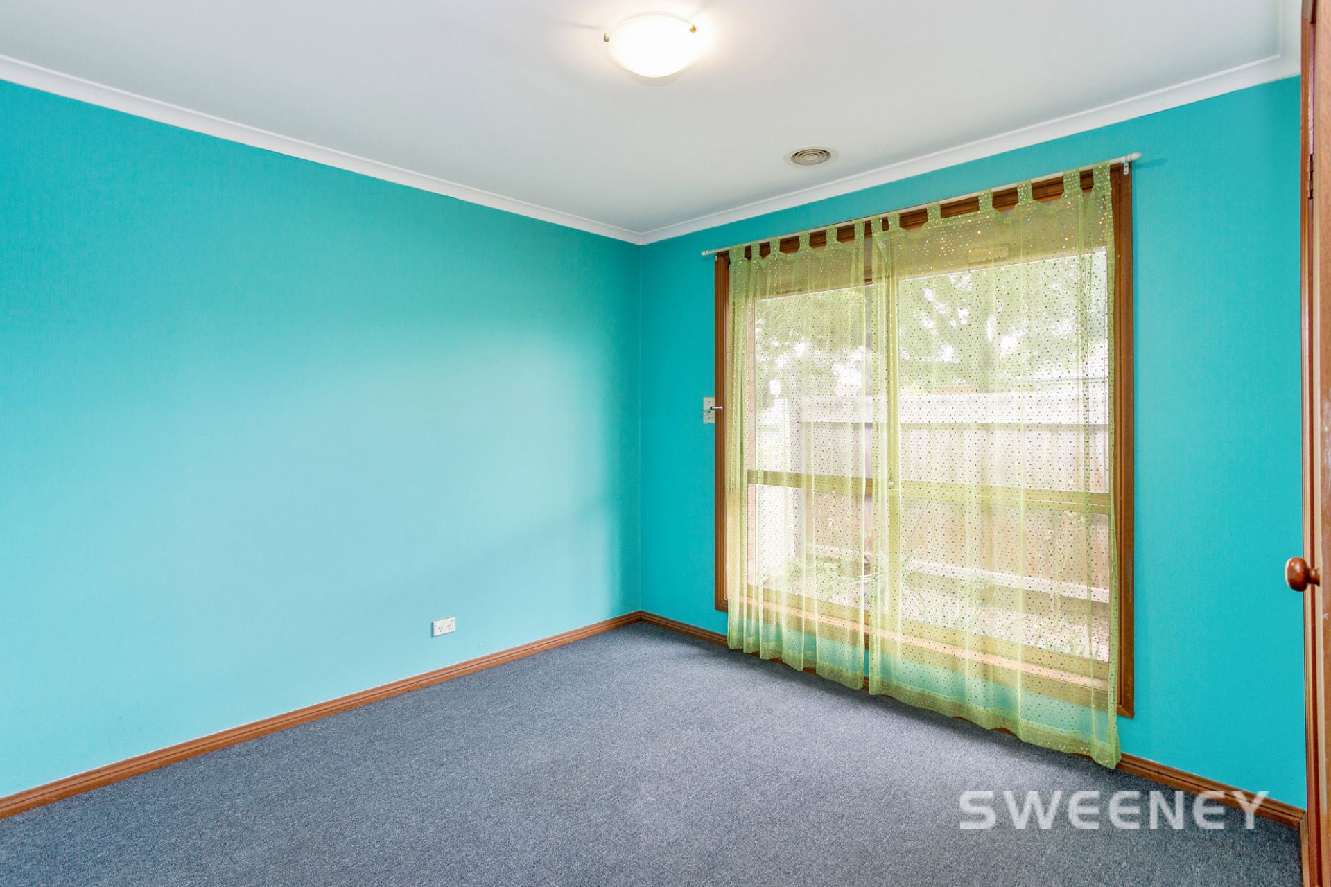 12 North Avenue, ALTONA MEADOWS Sweeney Estate Agents