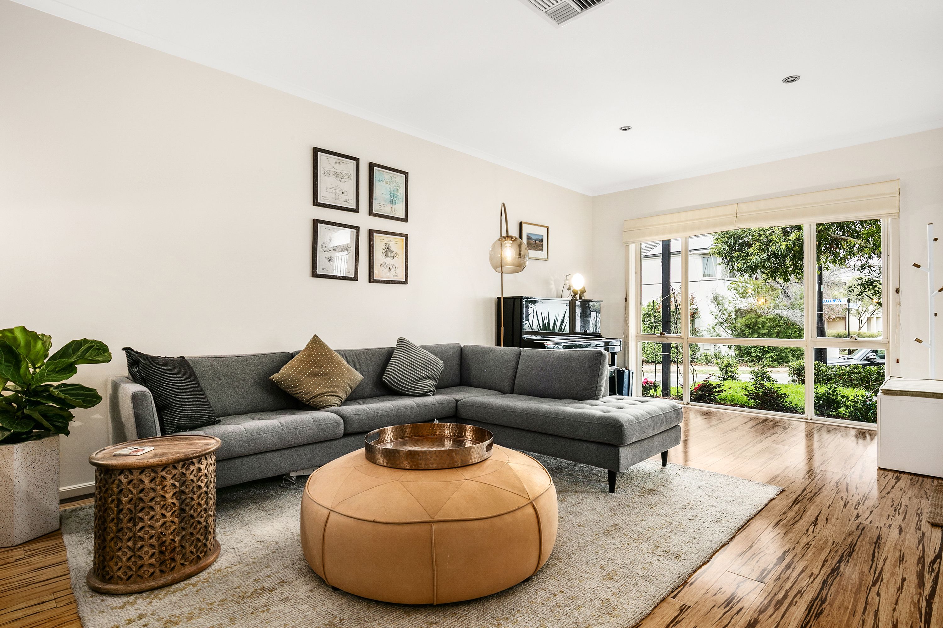 Real Estate For Sale 9 Kuts Avenue Newington , NSW