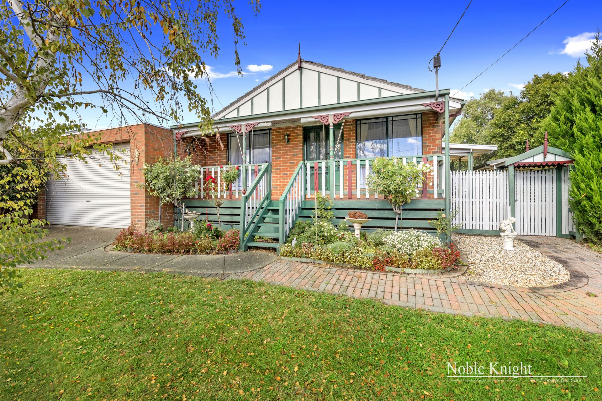 4 Emary Court, Yarra Glen Noble Knight