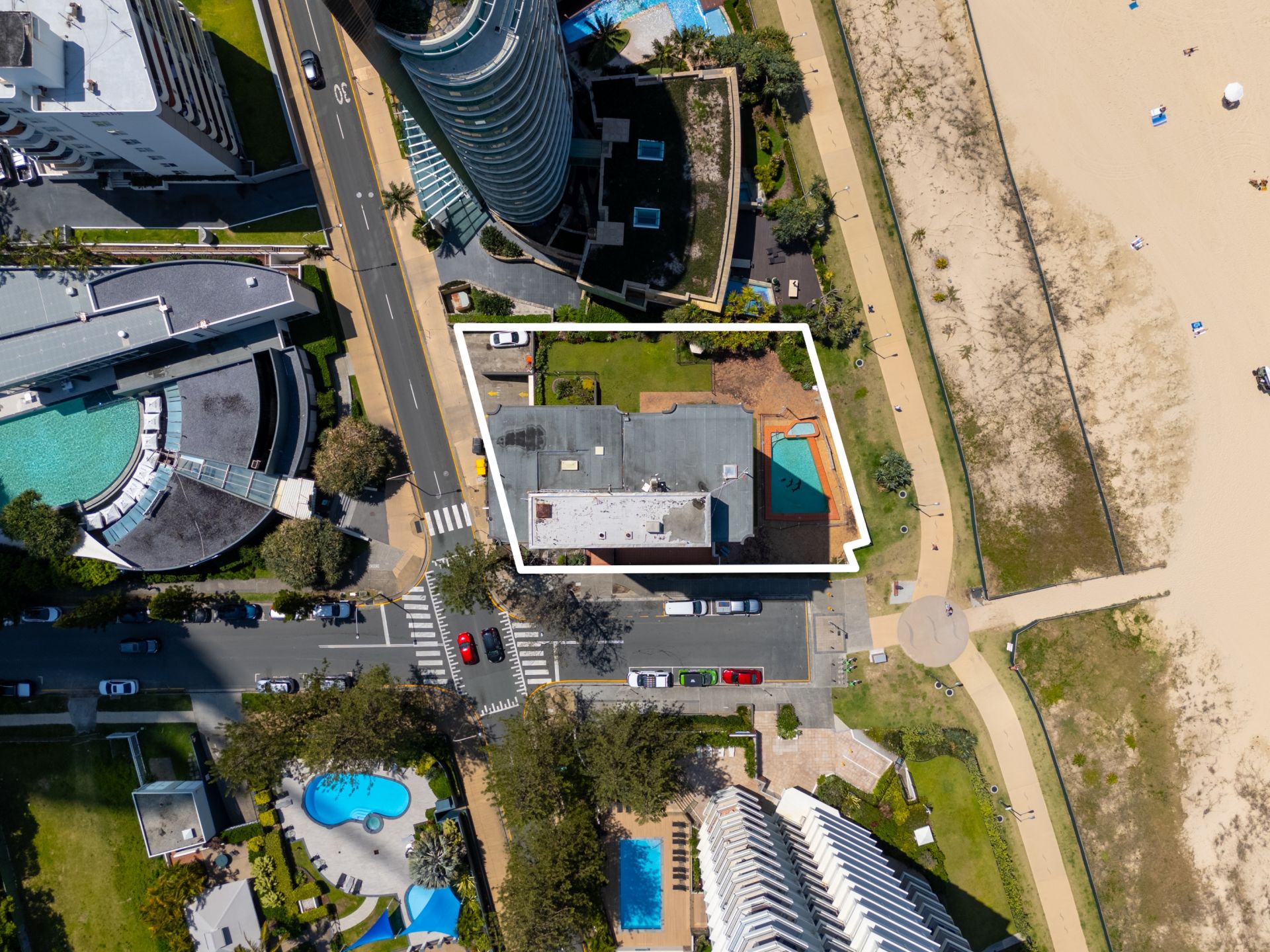 2/29 Northcliffe Terrace, Surfers Paradise Amir Prestige Group