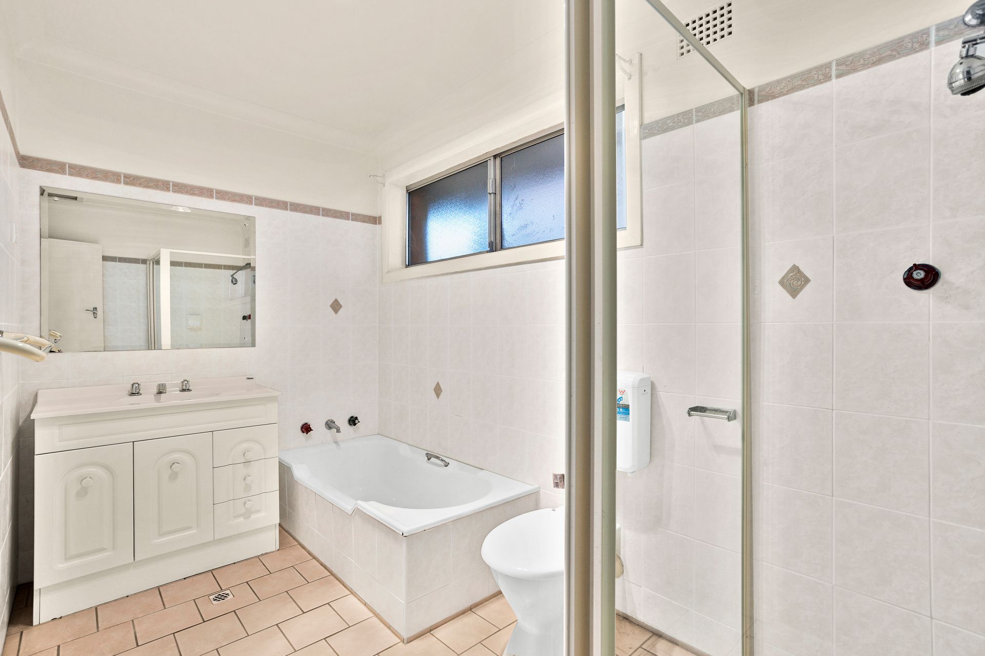 Real Estate For Sale 30 New Mount Pleasant Road Balgownie , NSW