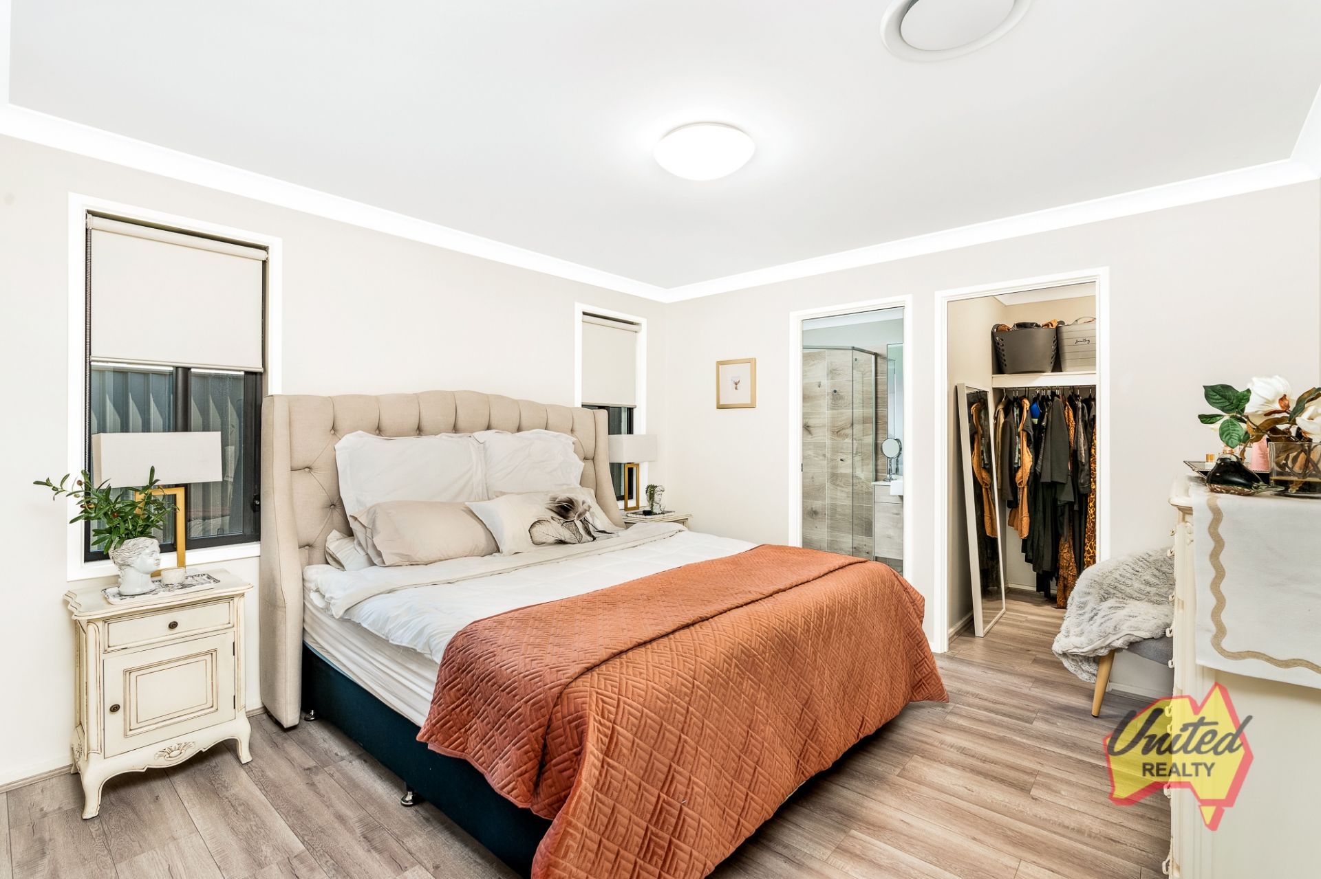 11 Arcadian Hills Crescent, Cobbitty United Realty