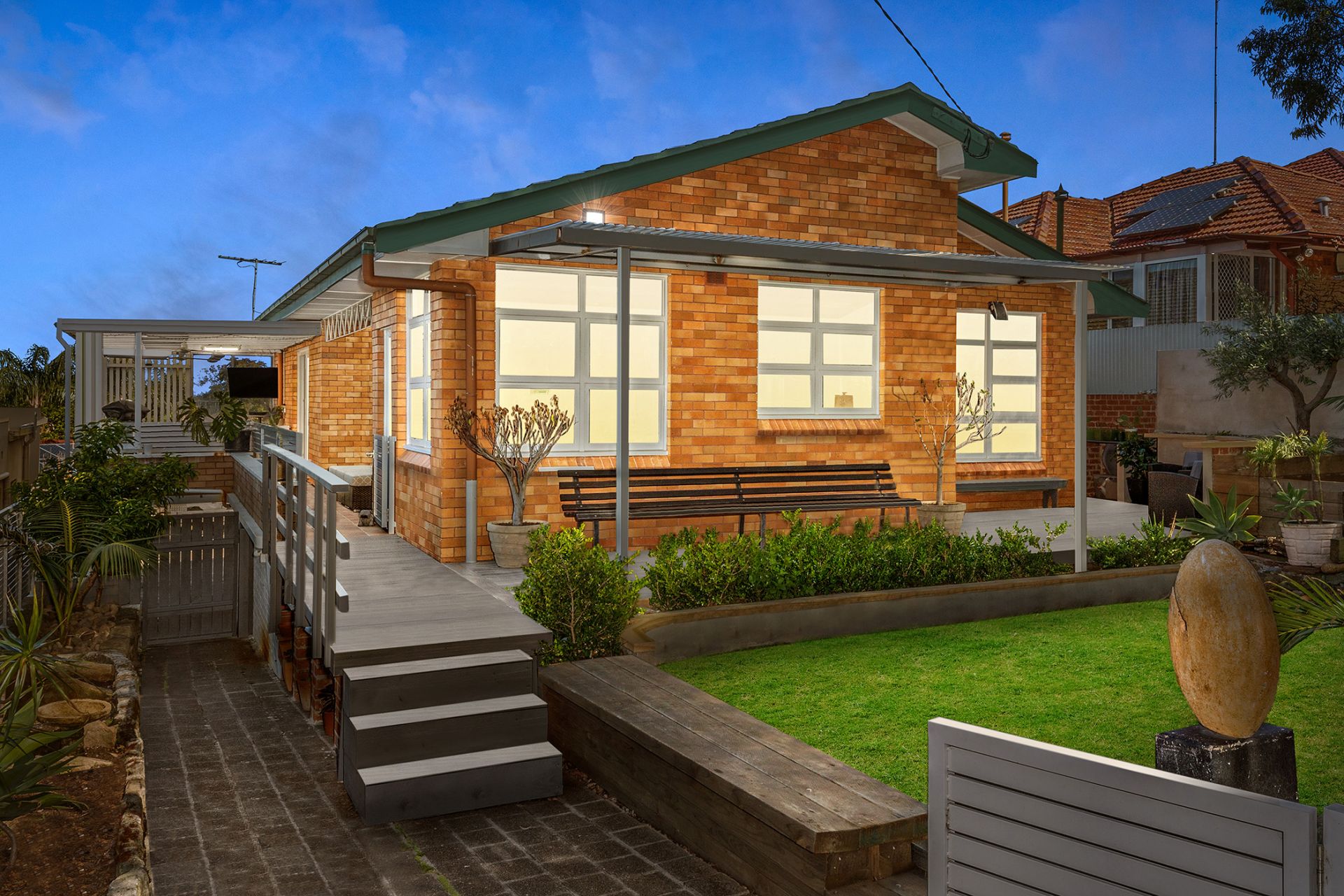 Real Estate For Sale 6 Currawang Street Carss Park , NSW