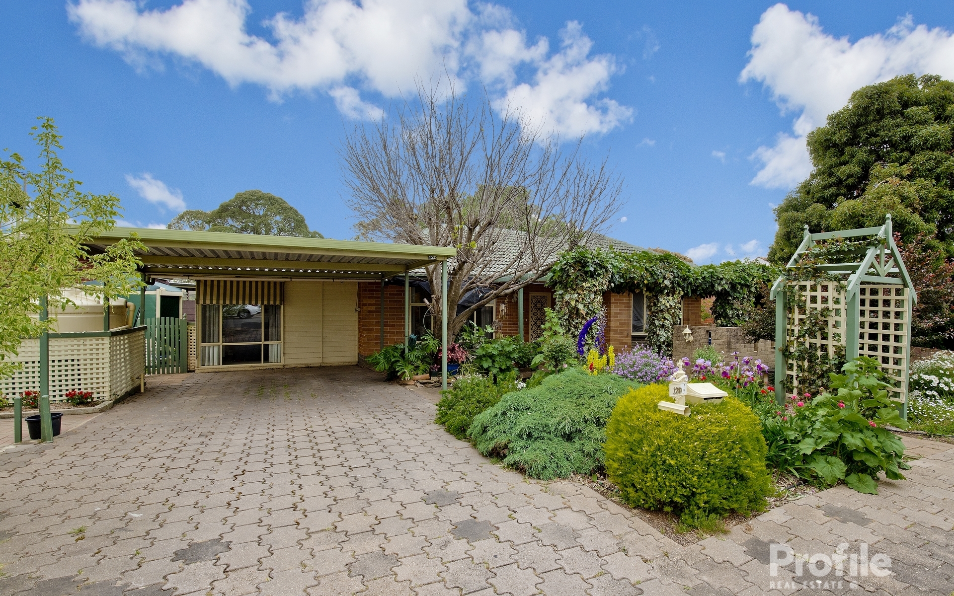 Real Estate For Sale 120 Pitman Road Windsor Gardens , SA
