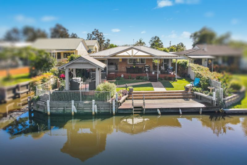 Real Estate For Sale 168 Geoffrey Road Chittaway Point , NSW