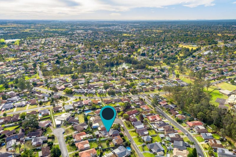 Real Estate For Sale 5 Thane Close Rosemeadow , NSW